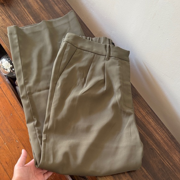 Quince Olive Green Women's Trousers - Picture 5 of 8